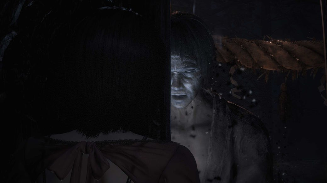 FATAL FRAME 2 CRIMSON BUTTERFLY REMAKE XBOX
