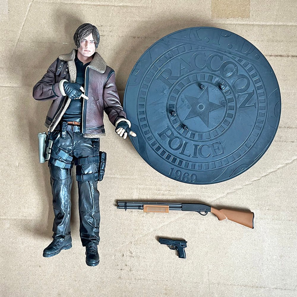 FIGURA LEON KENNEDY RESIDENT EVIL EASY GAMES