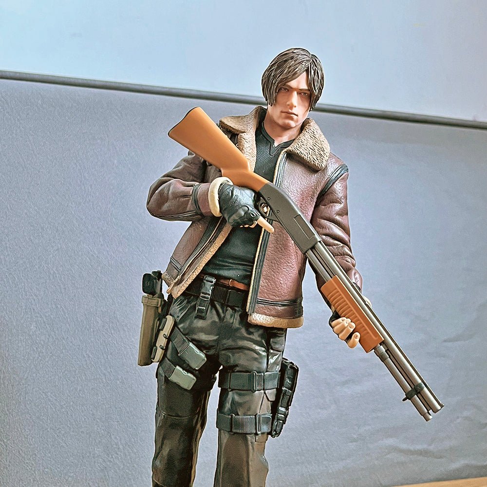 FIGURA LEON KENNEDY RESIDENT EVIL EASY GAMES