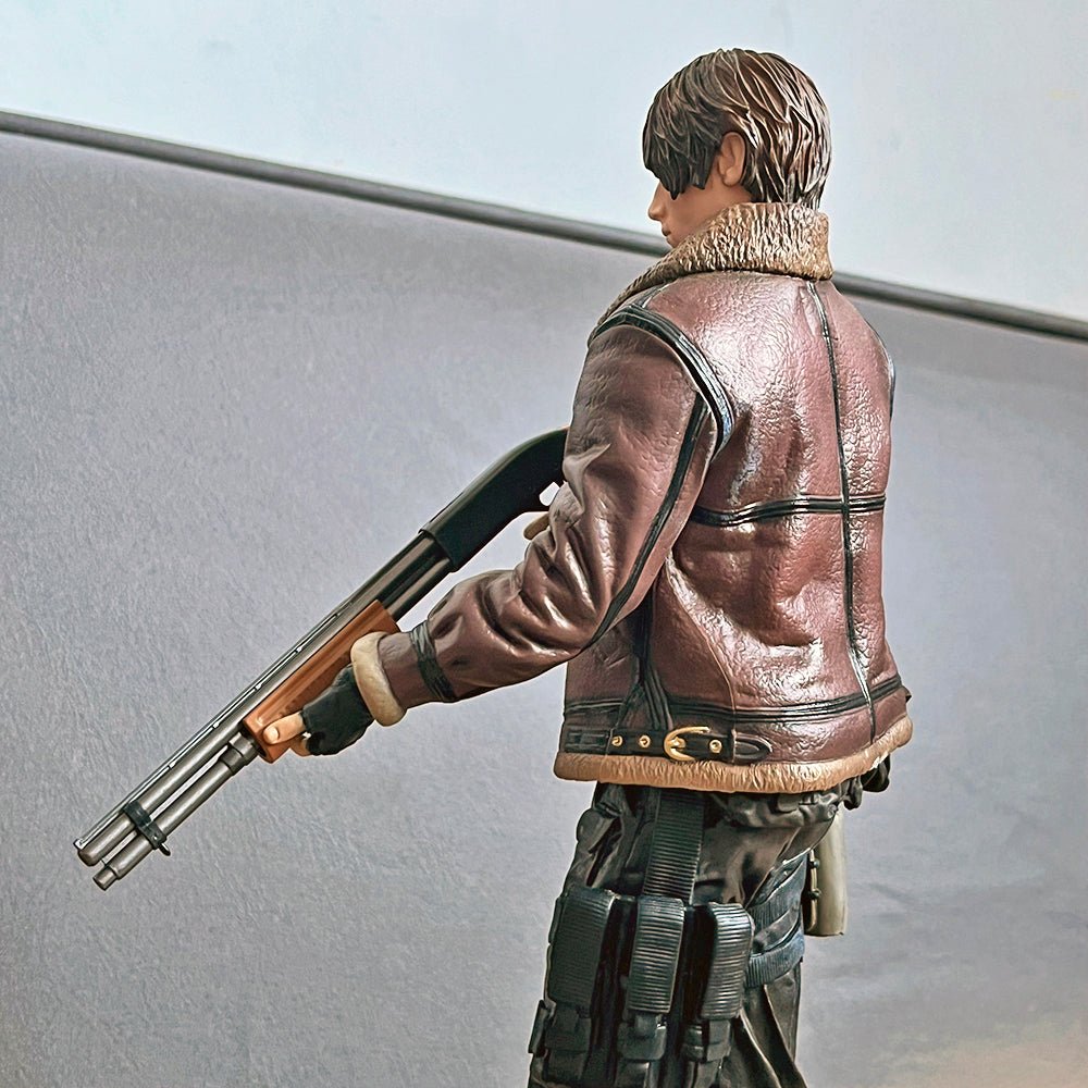 FIGURA LEON KENNEDY RESIDENT EVIL EASY GAMES