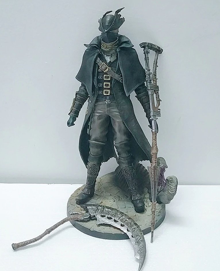 BLOODBORNE THE OLD HUNTERS ACTION FIGURE 30CM - Easy Video Game